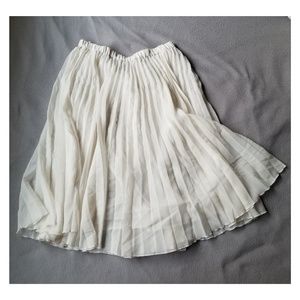 S/M lined sheer fabric skirt